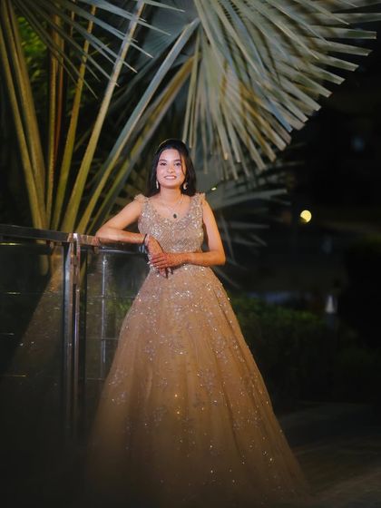 Another beautiful shot of the bride by the railing.