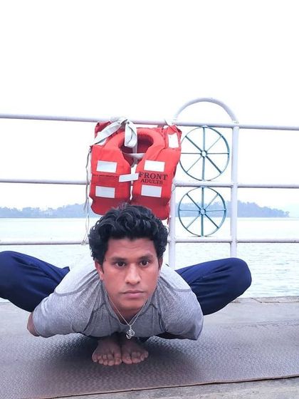 Kaushalam Yoga - Yoga Workshops The Yogi's Path: Advanced Asanas photo 9