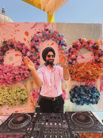 Pinking not pimping. A shot from a colorful Mehendi setup, ready to bring the daytime party vibes.