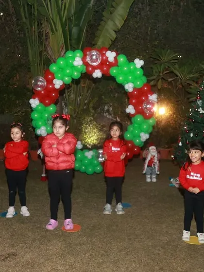 The students in their starting positions, ready to begin their Christmas performance.