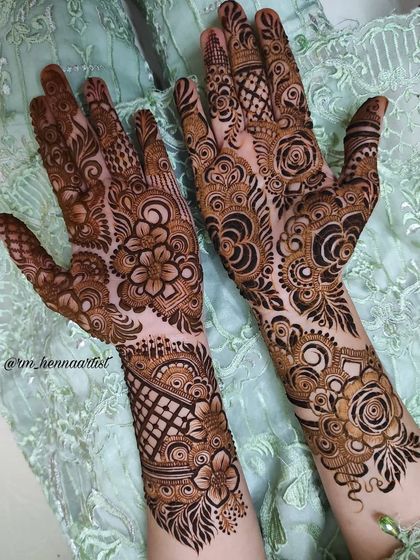 Bridal & Heavy Henna photo 29