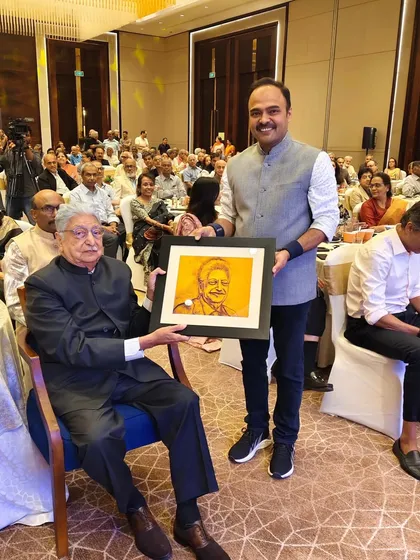 It was an immense honor to create a live sand art performance detailing the life of Mr. Azim Premji and then present this sand portrait to him for his 80th birthday celebrations.