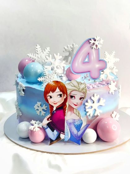 Princess, Doll & Fantasy Cakes photo 5