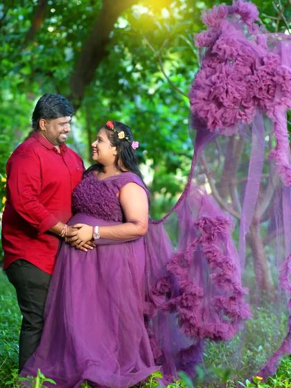 This purple maternity gown features a detachable ruffle tail that can be used to create dramatic, flying-fabric shots.