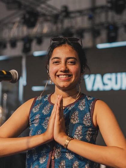 Sunidhi Ganesh - Acoustic Singer (Solo/Duo) Live Concerts & Stage Shows photo 24