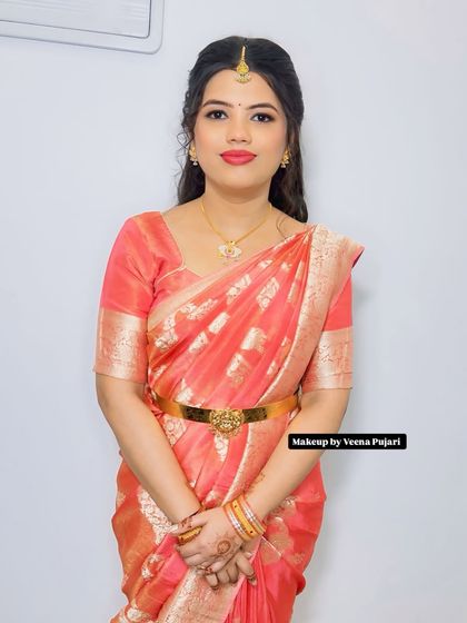 Veena Pujari - Makeup Classes and Training Modern Glam & Reception Styles photo 16