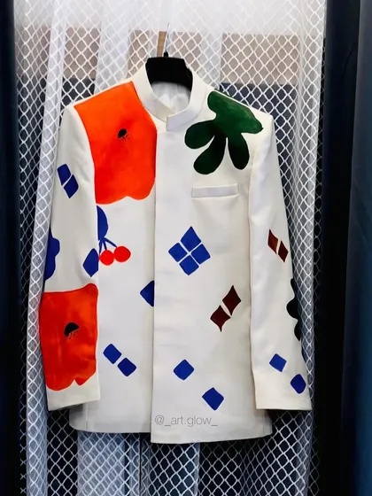 This Jodhpuri jacket features a variety of hand-painted abstract patterns. To me, abstract art is about expressing creativity without limits, allowing colors and shapes to evoke emotion.