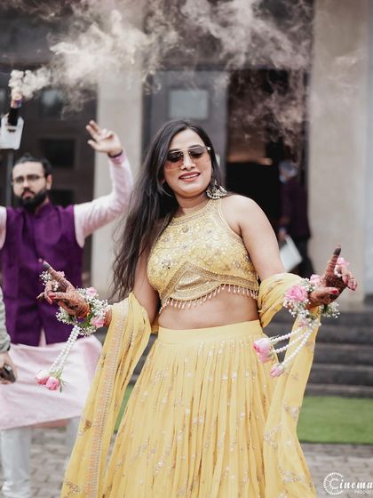 Somesh Chaurasiya - Wedding Photography & Cinematography Vibrant Haldi & Mehendi Moments photo 16