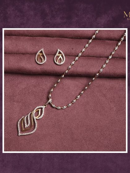 Everyday Elegance: Minimalist Gold & Diamonds photo 4