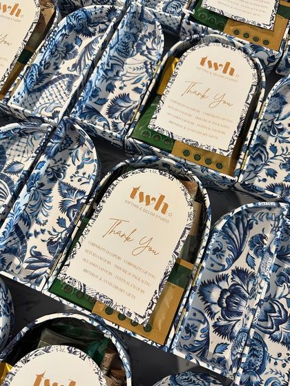 Saying "Thank You" in style. These beautiful blue and white floral boxes were designed as thoughtful thank you gifts, filled with unique items like betel leaf tea and bath salts. It’s a perfect example of how I curate gifts for any occasion.