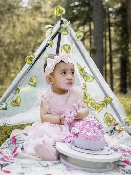 First Birthday Adventures: Outdoor Cake Smash photo 5