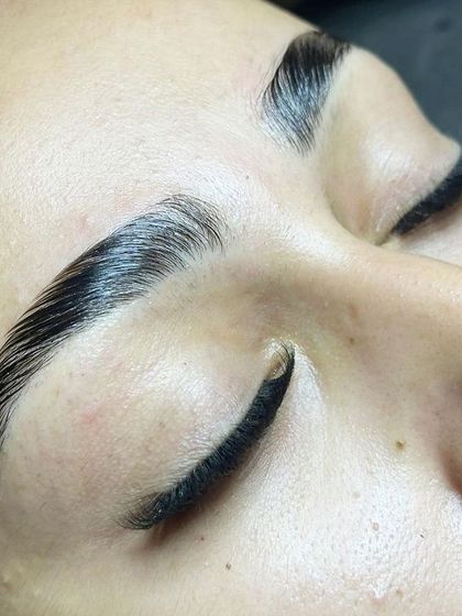 The Palette - Eyelash Extensions The Lash Session: How the Magic Happens photo 6