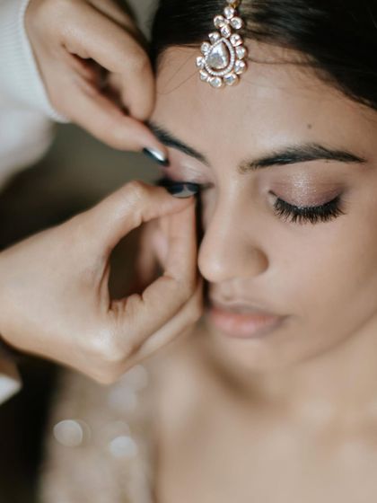 Modern Pastel & Ivory Brides photo 33