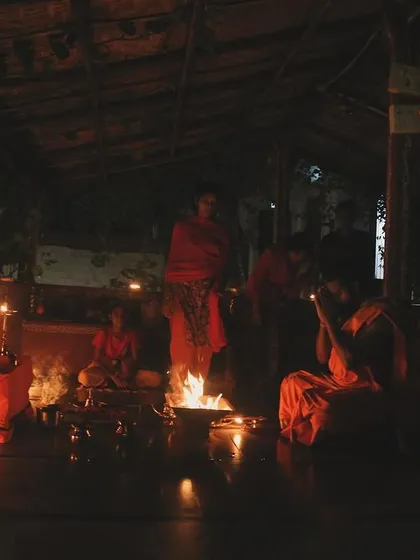 By the light of the fire and the moon, we gather for evening satsang. In the quiet of the night, the true lessons of Dhanurvidya, those of the mind and spirit, are shared and contemplated.
