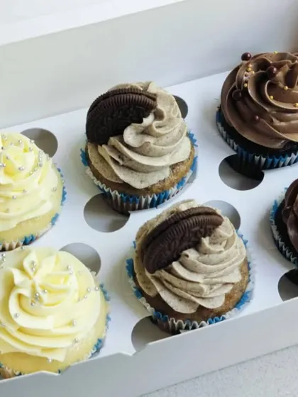 If you need a smaller batch, I also offer the classic assortment in a box of six. This image shows two of each flavor: Vanilla, Oreo, and Chocolate, all freshly baked and ready to enjoy.