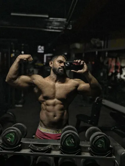 Back on track and ready for the next challenge. I live this lifestyle every day. This is my current condition, built on the same principles of hard work and diet that I teach my clients.