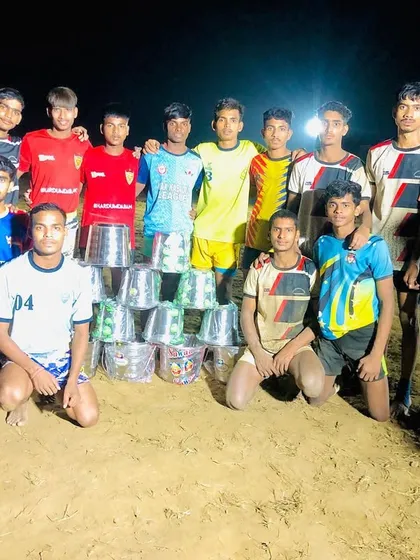 The full team photo after the Aligarh 'gol' tournament win.