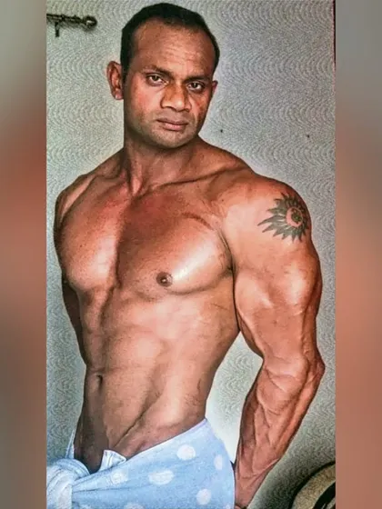Iska koi secret nahi hai. Vajan uthao, kadi mehnat karo.
