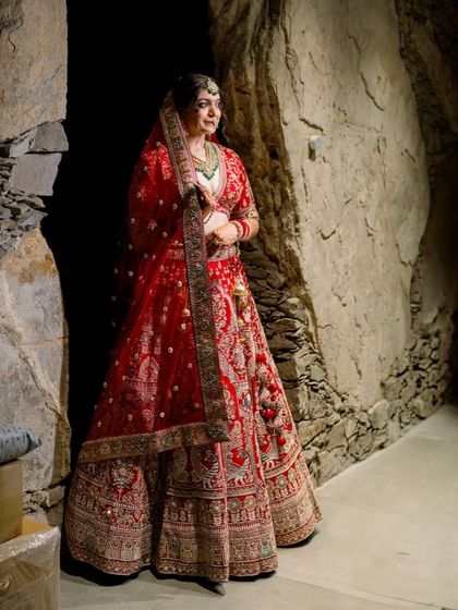 The Pheras: Timeless Bridal Looks photo 45