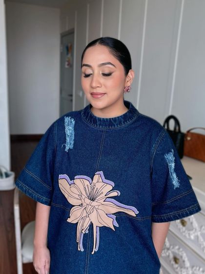 A close-up of this clean and simple look. It's all about letting your natural beauty shine through with just a little bit of polish.