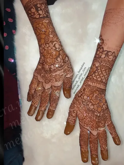 Azra Mehendi - Mehendi Artistry Party & Guest Mehendi photo 36