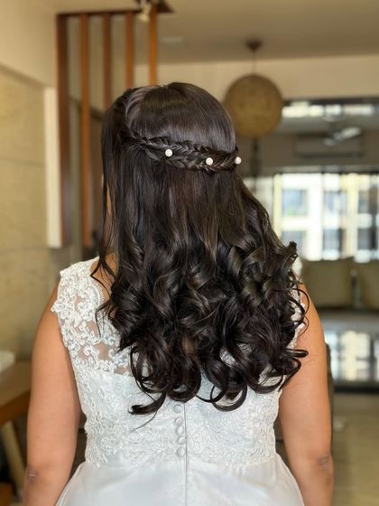 Flowing Waves & Curls photo 23