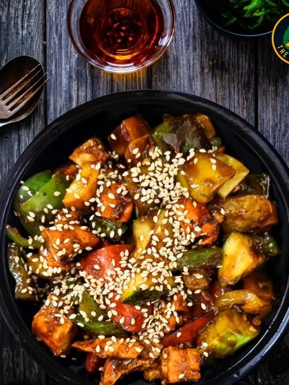 My in-house BBQ sauce is a game-changer. Here it is in our BBQ Protein Meal, giving you that smoky, delicious flavor you crave without the extra calories. It's guilt-free indulgence at its best.