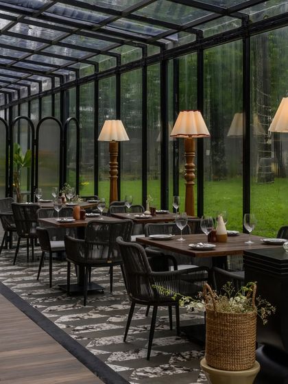 Signature Restaurants & Clubs photo 25