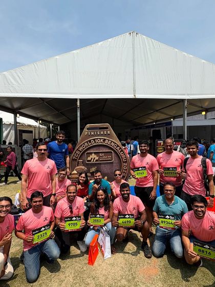 Road To Trail Club - Road Running Coaching (10k to Marathon) Race Day: We Train Together, We Race Together photo 4