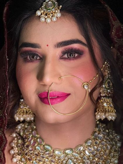 A beautiful bridal portrait. The client's review for this look was amazing, she loved how natural yet elegant it was.