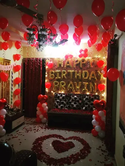 A slightly different angle of the romantic Pravin birthday setup.