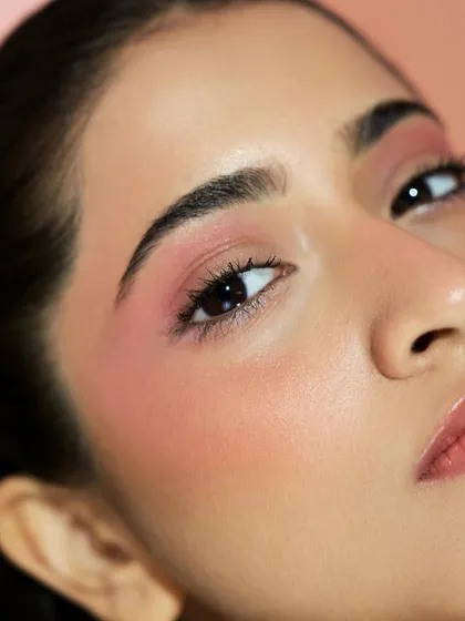 The highlight on the cheekbone here is perfectly blended, giving that "lit from within" quality. This is the key to achieving our signature dewy skin.