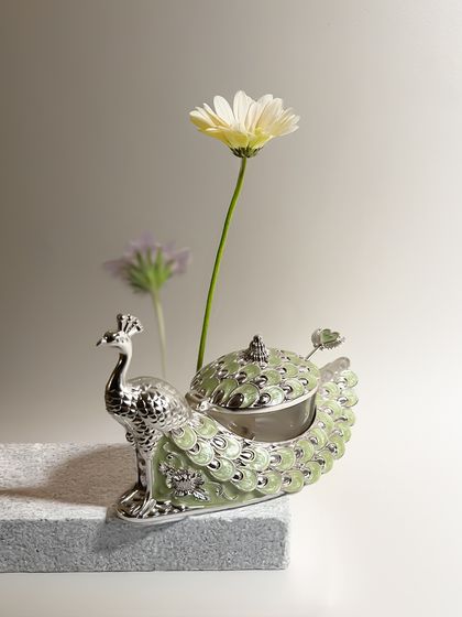 Ornate Serveware & Centerpieces photo 33