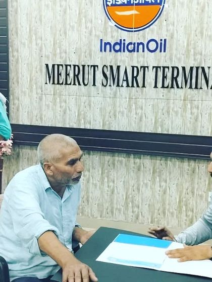 Listening to an employee's concerns at the Indian Oil Meerut Smart Terminal. Understanding individual needs is the core of my therapeutic approach.