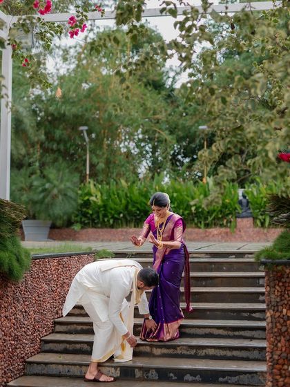 Journeys By Vivek - Wedding Cinematography Romantic Couple Portraits photo 49