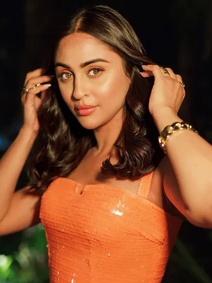We had the pleasure of creating this vibrant and glamorous birthday look for the wonderful Krystle D'souza. Working with celebrities is just one of the exciting avenues a career in makeup artistry can open up for you.