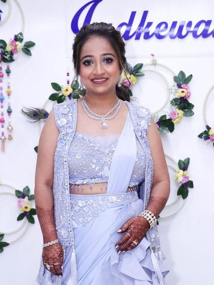 Soft & Glowing Glam photo 232