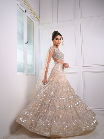 Party, Cocktail & Sangeet Glam photo 21