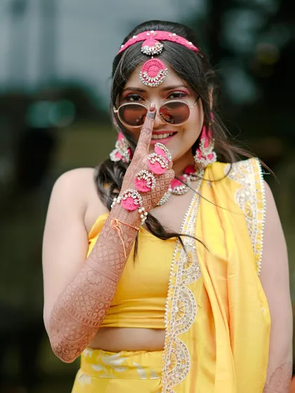 Haldi makeup should be fun, fresh, and vibrant! I use water-resistant products to make sure your look stays flawless and picture-perfect through all the playful moments of your Haldi ceremony.