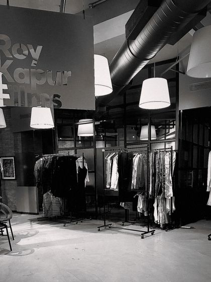 On Set & Behind the Scenes photo 20