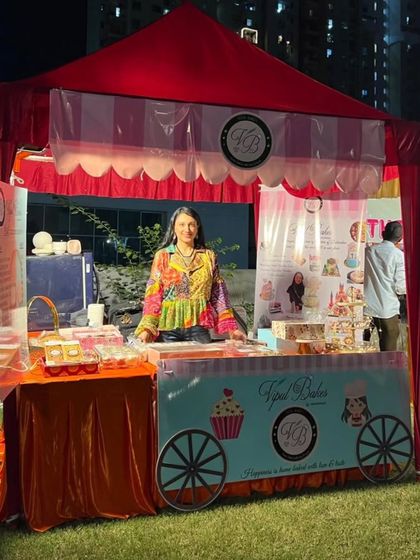 Another one of my pop-up stalls, this time under a cute red tent. The festive season is my busiest and happiest time of the year.