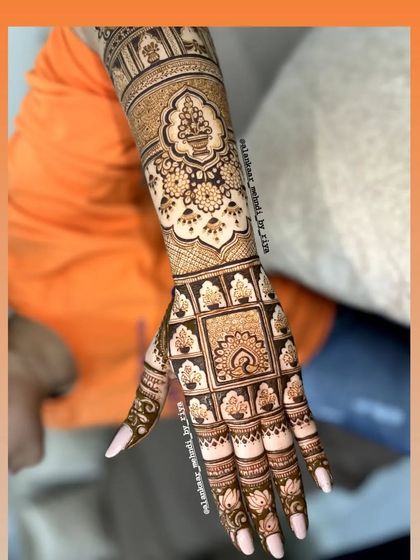 Full Bridal Mehndi photo 12