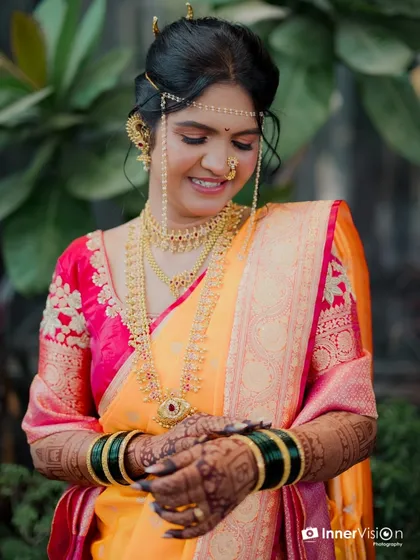 I believe every bride deserves to feel beautiful. This collection features more of the stunning bridal portraits I've had the pleasure of taking.