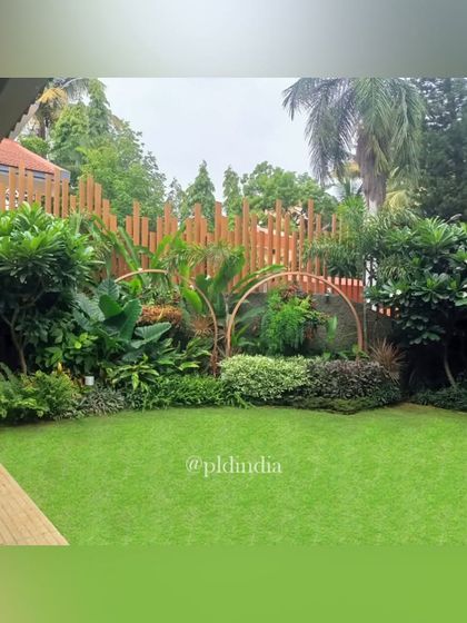 Courtyards & Intimate Gardens photo 4