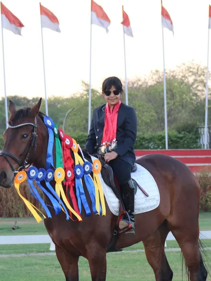 The result of dedication. One of our youngest stars, nine-year-old Aurum, after winning 16 medals at the Delhi Horse Show, embodying the potential we nurture from the very beginning.
