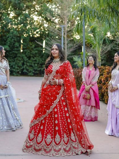 My bride Muskaan with her bridesmaids. I also offer party makeup for the entire bridal party to ensure a cohesive and beautiful look in all your group photos.