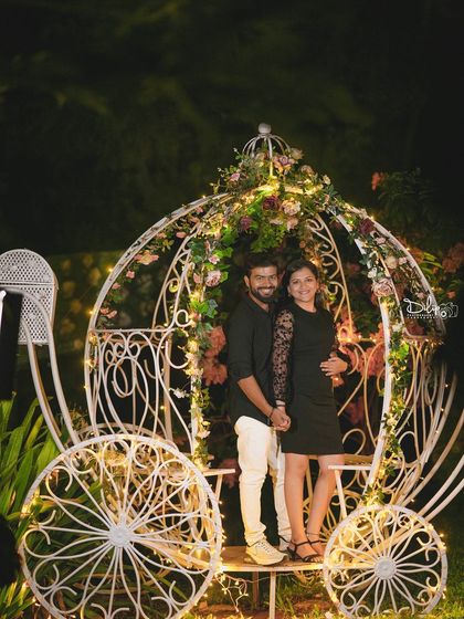 A fairytale moment in the illuminated Cinderella carriage, a dream come true for any romantic shoot.