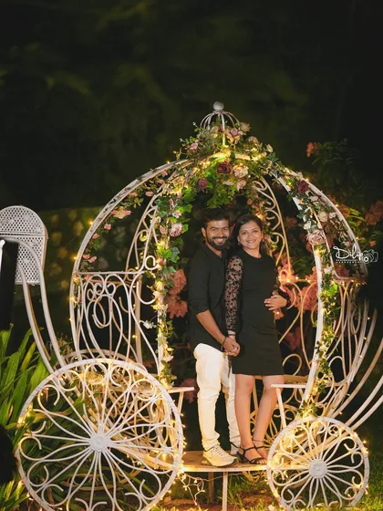 A fairytale moment in the illuminated Cinderella carriage, a dream come true for any romantic shoot.