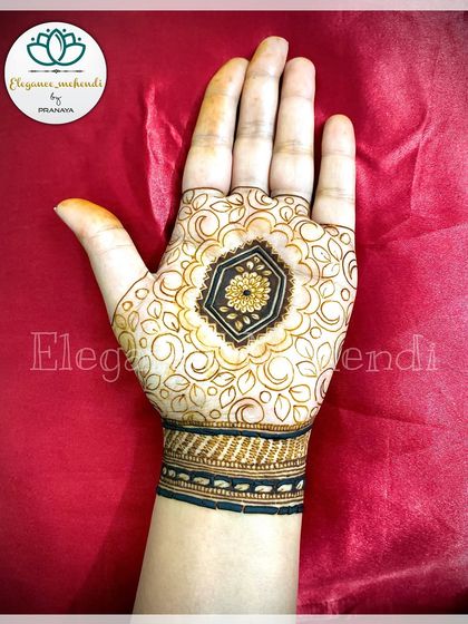 Minimal & Party-Ready Designs photo 29