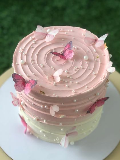 Ankita Das - Designer Cakes & Desserts Art in Buttercream: Floral & Dainty Designs photo 28